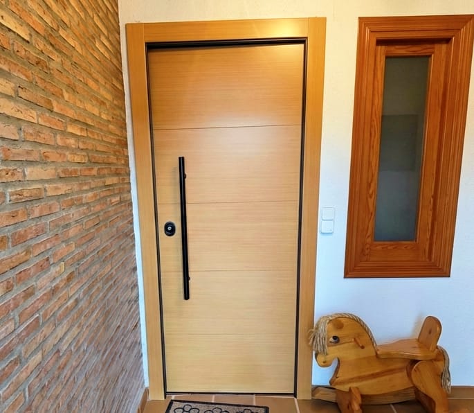 Comparativa puerta acorazada Dierre vs Kiuso